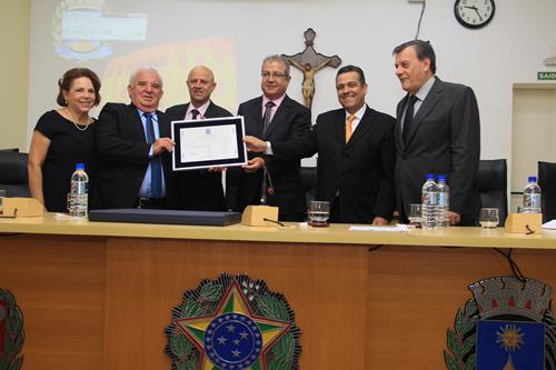 Presidente da Sabsa recebe título de Cidadão Benemérito na Câmara